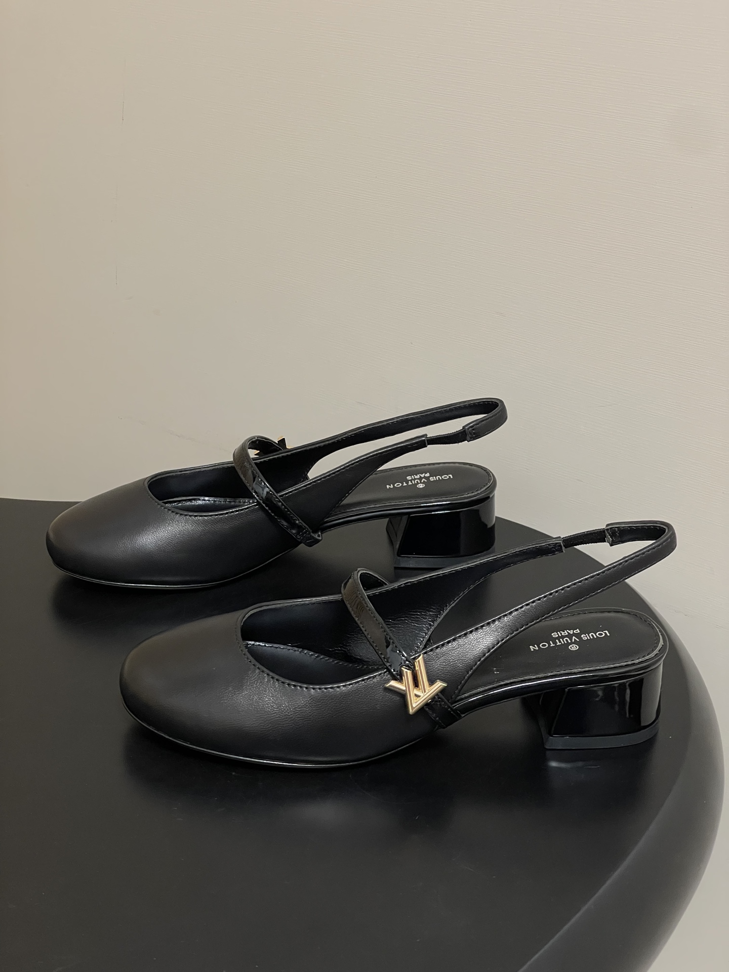 Women's high heels